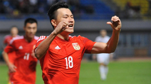 《最佳阵容》明星计划首曝 足坛传奇中场加盟!